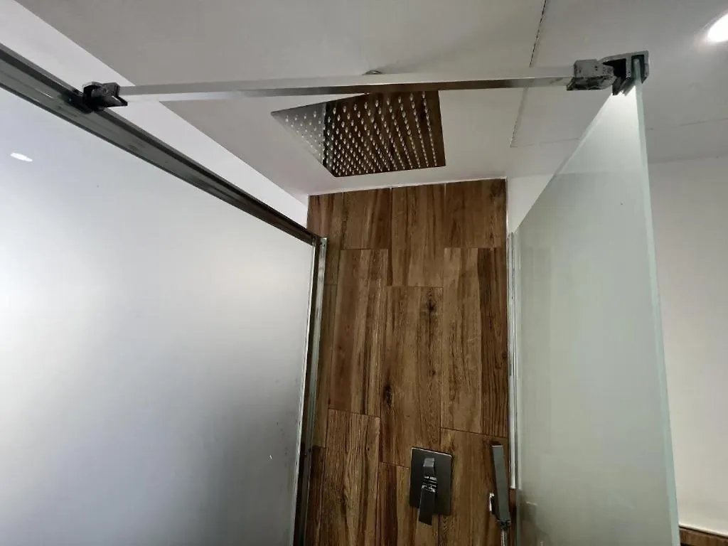 Alojamento de Acomodação e Pequeno-almoço Ilustre Rooms Málaga