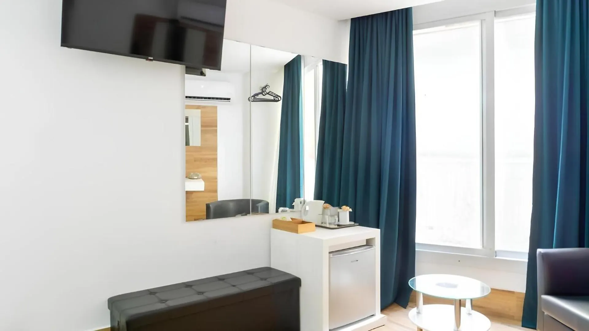 Alojamento de Acomodação e Pequeno-almoço Ilustre Rooms Málaga