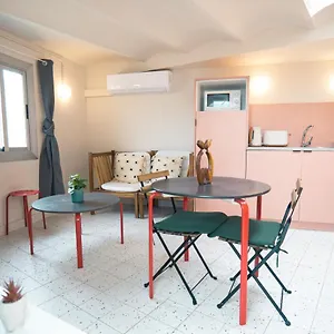 Smartr Ramblas Aparthotel Barcellona
